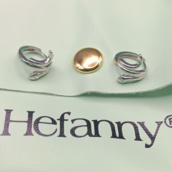 Hefanny 925 Sterling Silver Snake Huggie Earrings Dainty New - Picture 1 of 3
